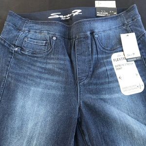Women’s denim stretch pants